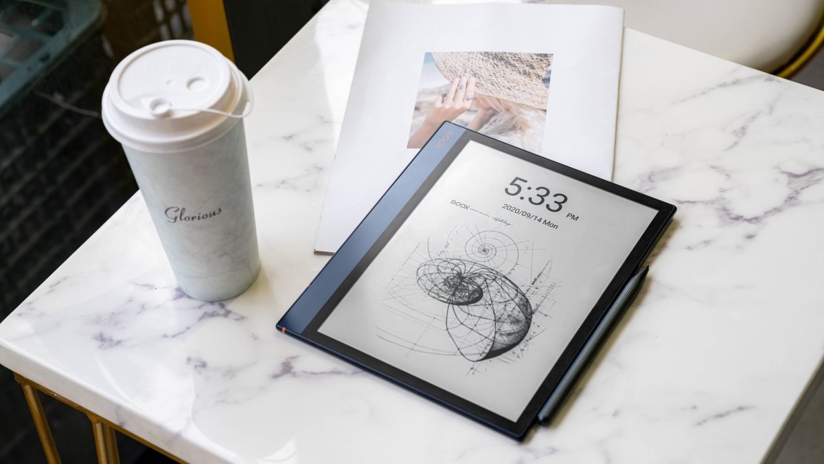 boox note 10.3-inch E-ink display